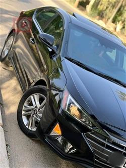 هیۆندای ئەلەنترا